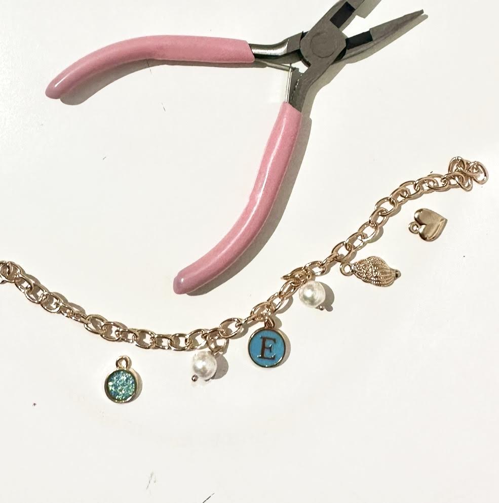 Personalised charm bracelet (THU 16TH)